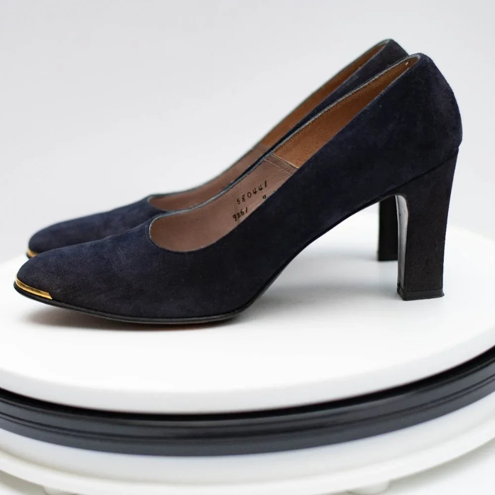 Vtg Saks Fifth Avenue Fenton Last Sued Leather Shoes Sz 9 Narrow Dark Blue Heels